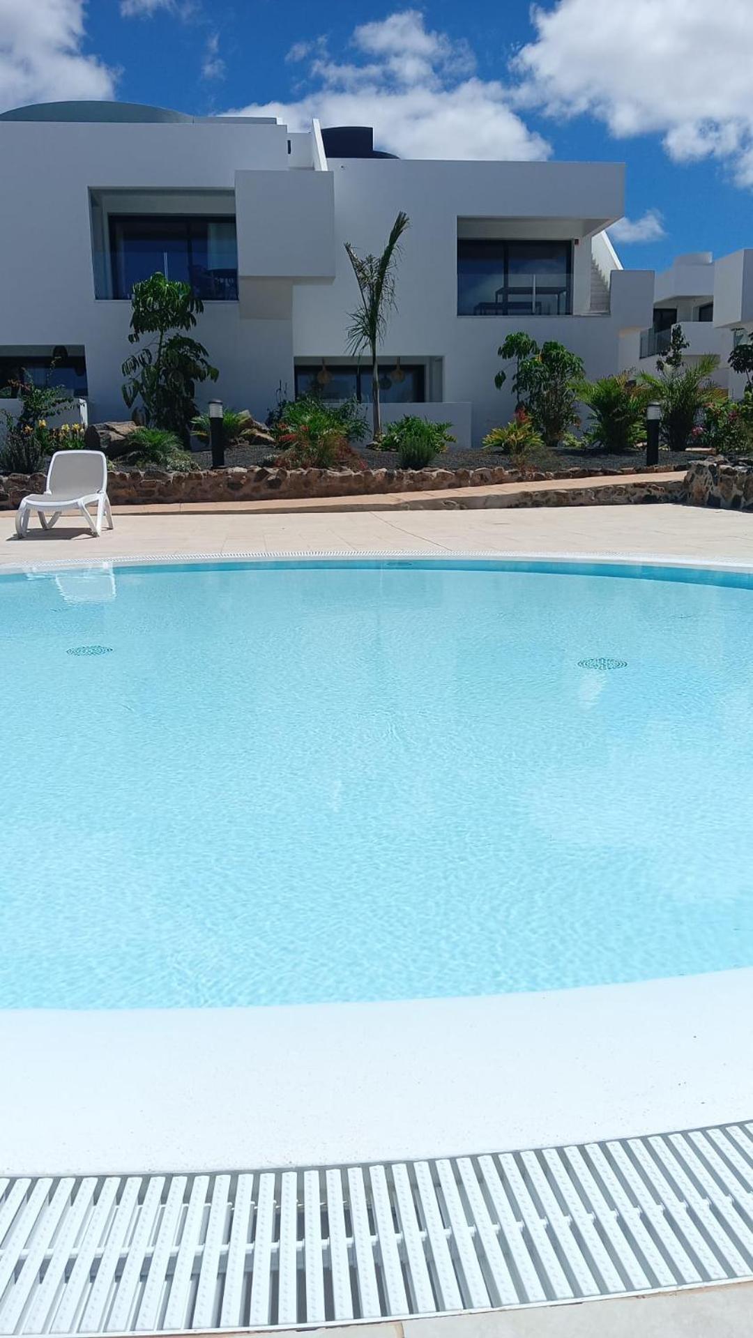 Aulaga Apartment Villaverde  Ngoại thất bức ảnh